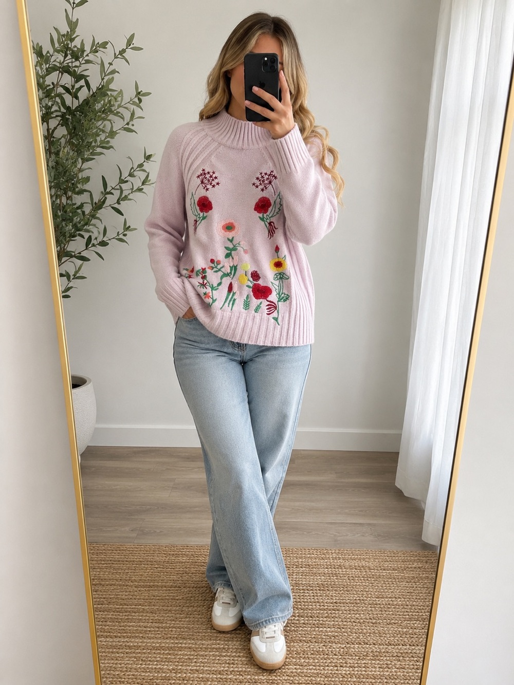 Light pink Floral Embroidered Women's Sweater Small